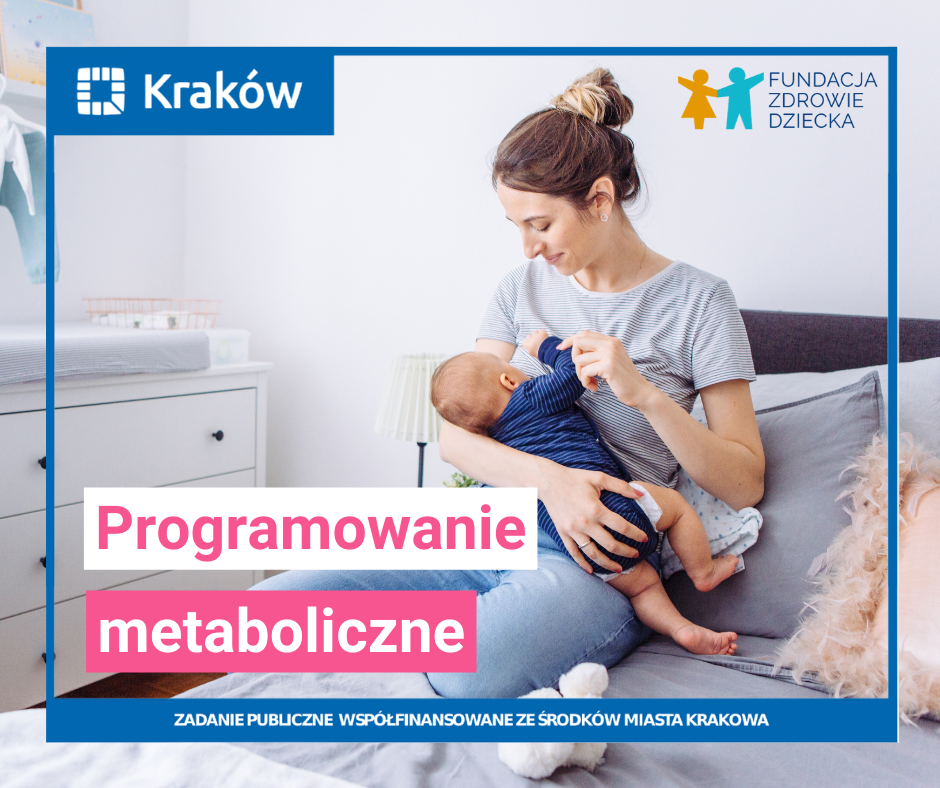 Matka karmi niemowlę piersią. Logo Krakowa i Fundacji.